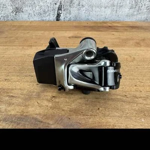 SRAM Red eTap Electronic 11-Speed Bike Rear Derailleur + Battery 236g - Picture 1 of 5