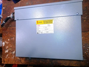 ABB CONTROL CAPACITOR 30KVAR, CAT# C483G30 - Picture 1 of 3