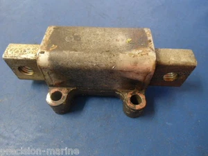 383453 Upper Rubber Mount Assy., 1969 Evinrude 85hp Model 85ESL69E - Bild 1 von 3