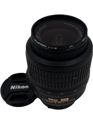 Nikon AF-S DX NIKKOR 18-55mm f/3.5-5.6G VR Lens T2350 KET46  - image 1 of 4