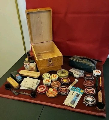 Caja limpiazapatos vintage Griffin Shinemaster roble con cepillos latas pulidas etc. Foto 1 de 4