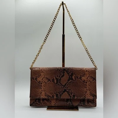 Bolso sin asas convertible Ann Taylor de gamuza genuina con estampado de serpiente cadena dorada - Nuevo con etiquetas Foto 1 de 4