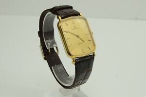Authentic Waltham Vintage Watch 25mm x 29mm Quartz GP Leather SS Wristwatch