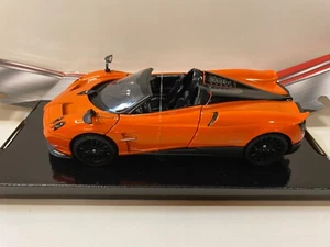 Pagani Huayra Roadster arancione 1/24 1:24 Modello Modellino Auto Motormax - Foto 1 di 4