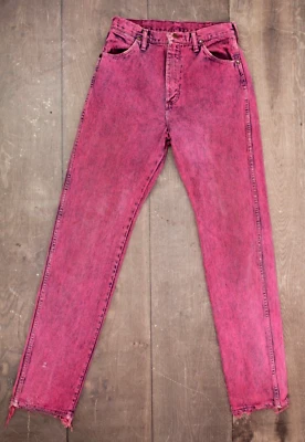 Pantalones de mezclilla Wrangler de colección para mujer años 90 rosa oscuro lavado ácido talla 29 años 90 cintura alta Foto 1 de 4