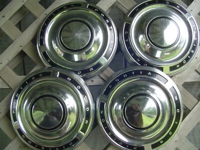 4 TAPASCUBOS PONTIAC CHIEFTAIN SAFARI STAR CHIEF DE COLECCIÓN CUBIERTAS DE RUEDA TAPAS CENTRALES Foto 1 de 4