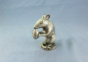 Mouse Eating Nut By WRL (Reproduction) in a Silver Tone Heavy Metal - Picture 1 of 12