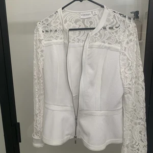 bisou bisou jacket White With Lace Sleeves Medium NWOT - Picture 1 of 7