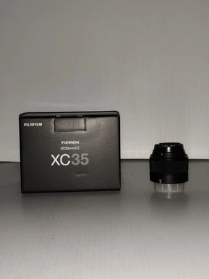 Lente estándar Fujifilm FUJINON XC 35 mm f/2 Foto 1 de 3