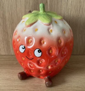 Deko Spardose Strawberry Erdbeere Mit Gesicht Money Bank Sparen Keramik - Bild 1 von 5