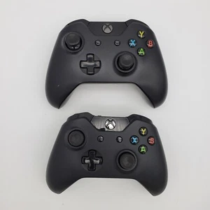 Microsoft Xbox One Controller Lot Model 1537 & 1697 Black For Parts or Repair - Picture 1 of 8