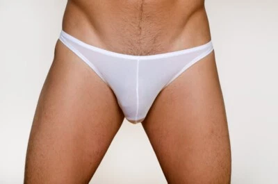 Bikini Pride Metro Rio | Tela transpirable | Colores llamativos | Ropa interior Foto 1 de 4