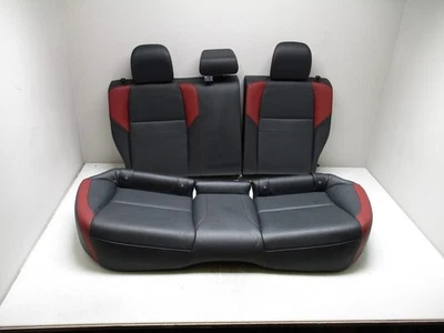Subaru WRX STI 2017 conjunto de asiento trasero de cuero negro rojo OEM Foto 1 de 4