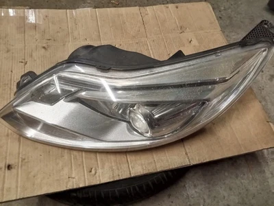 Frontscheinwerfer Ford Focus BM51-13D154-AK Xenon Ein Stück (Rechts oder Links) - Bild 1 von 4