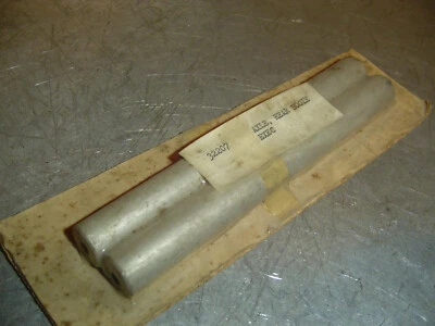 NOS Chaparral Aluminum Cross Shaft Axle Bogie - Pair - 32207 - Image 1 of 4