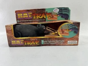 Rat in The Trap Halloween Prop Animated Screaming RARE HTF Works - Picture 1 of 13