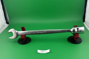 Llave de vaso de cabeza flexible Snap On FHOM17 17 mm grabada - Imagen 1 de 13