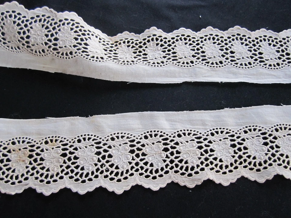 Ancienne bordure batiste brodée - Photo 1/3
