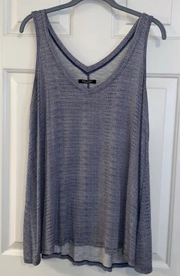 Camiseta sin mangas Max Jeans grande para mujer sin mangas fluida Foto 1 de 4