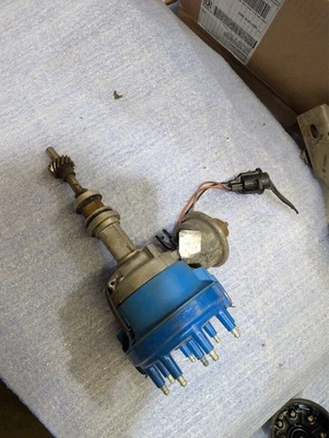 1979 FORD Thunderbird W/302 ДИСТРИБЬЮТОР Б/у - Изображение 1 из 4