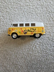 VW VOLKSWAGEN BUS 1962 TOY PRESSED PLASTIC KENSMART PEACE & LOVE Bus - Picture 1 of 7