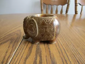 ARDCO ELEPHANT CANDLE HOLDER - Picture 1 of 11