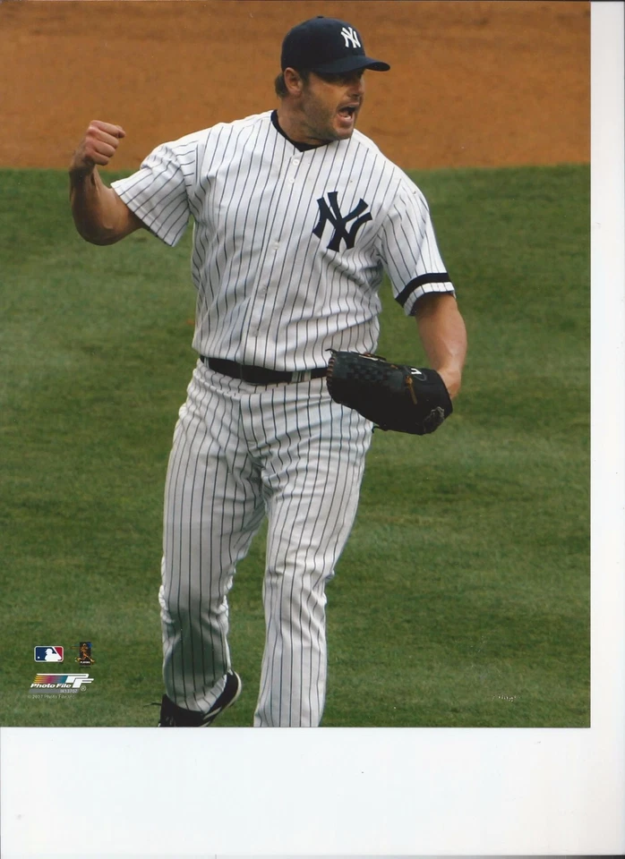 Foto brillante 8 1/2 x 11 Roger Clemens New York Yankees {BBP070} Foto 1 de 1