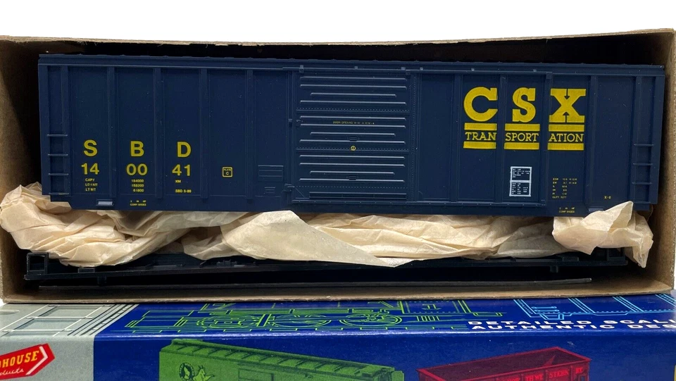 HO ROUNDHOUSE 1915 50' PS RIB SIDE BOXCAR KIT CSX SBD 140041 - Image 1 of 1