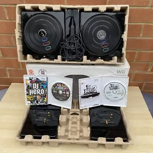 DJ Hero 2 Party Bundle Nintendo Wii - 2 Turntables, Microphone & Games Included - Picture 1 of 15