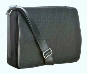 NUEVO Hombres Unisex FENDI FF Negro Calabaza Lona Mensajero Bandolera Cuero Correa Bolso - Imagen 1 de 9