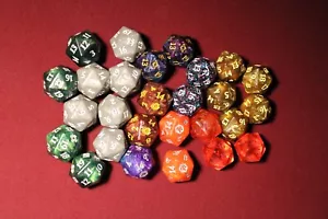 Oversized MTG d20 Spindown Dice Various Sets You Choose - Picture 1 of 10