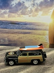Johnny Lightning Surf Rods 1950 Mercury Woody Wagon Black Fear No Sharks - Picture 1 of 11