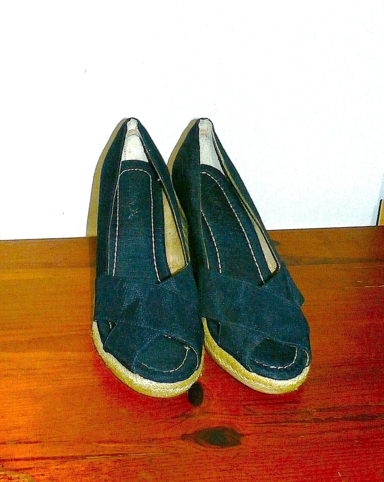 Alpargatas Markon Tela Negra/Puntera abierta de yute 3" Tacones de cuña 8 1/2 M Nuevas sin caja Foto 1 de 3