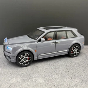 2024 Rolls Royce - Cullinan - Diecast Modell im Maßstab 1:20 - grau - Bild 1 von 8