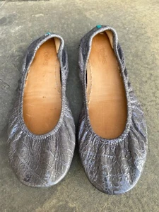 Tieks by Gavrieli grau glänzend Ballerinas faltbar Frühling Sommer Reisen 10 US - Bild 1 von 7