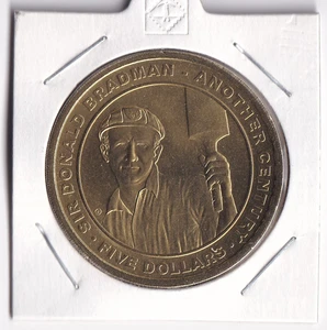 AUSTRALIAN: 2008 $5 100th ANNIVERSARY SIR DONALD BRADMANS BIRTH COIN #1645 - Bild 1 von 2