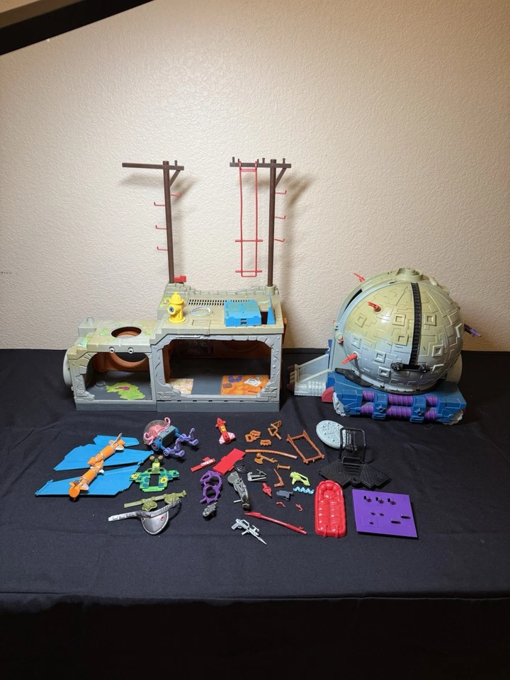 Vintage TMNT Sewer Playset Parts Lot + Technodrome Teenage Mutant Ninja Turtles - Image 1 of 4