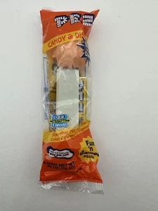 PEZ - Cabeza de calabaza de Halloween brilla en la oscuridad Dispensador Pez Interactivo Clásico - Imagen 1 de 4