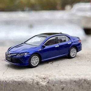 1: 64 Toyota Camry Hybrid Version Diecast Alloy Car Model Collection Display Toy - Picture 1 of 16