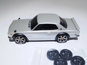 Kyosho Mini-Z MA-020 AWD FHSS Skyline 2000GT-R Hakosuka Chassis & body set USED - Picture 1 of 14