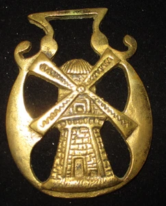 Vintage British Horse Brass Design Medallion- Windmill - Picture 1 of 3