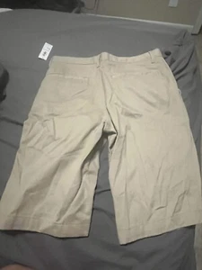 Old navy khaki school uniform shorts size 12 NWT - Picture 1 of 4