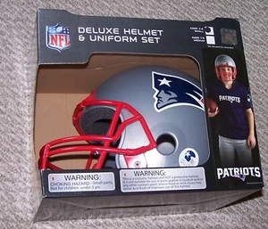 New England Patriots NFL Deluxe Helmet & Uniform Set Youth Small Ages 4-6 - Picture 1 of 5