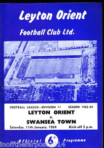 1963/64 Leyton Orient V Swansea Town 11.01.1964 Division 2 - Bild 1 von 1