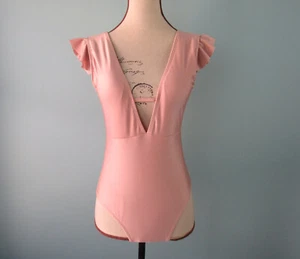 Size: S KISKISSING Pink Frilled One Piece Bathing Suit Plunging V-Neck + Back - Imagen 1 de 10