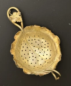 Colador de té estético dorado de plata de ley SHIEBLER - Imagen 1 de 5