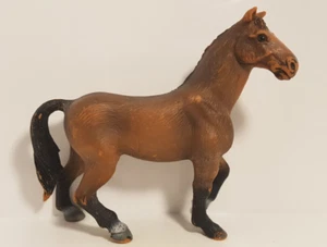 62672 Bullyland Horse : Oldenburg Gelding, Bay ref : 2BU261 - Picture 1 of 7