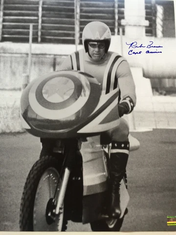 Captain America Reb Brown Signed LE 16x20 B&W Photo Cover