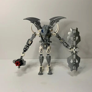 Bionicle My Own Creation (MOC) with Fenrakk Head - Picture 1 of 9