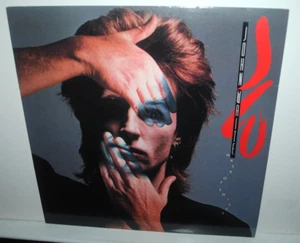 John Waite, MASK OF SMILES, LP record, EX+, EMI America ST 17164 - Picture 1 of 1